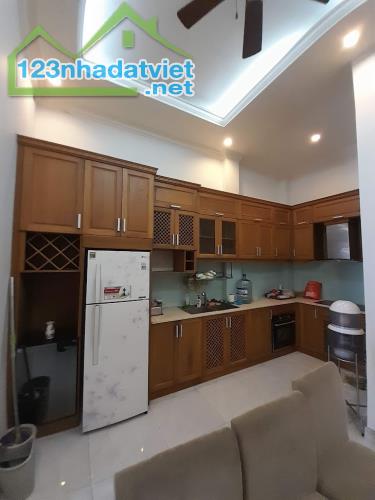 Quận 10, Tô Hiến Thành, ngang 5m, 4PN, 66m2, chỉ 9 tỷ - 3