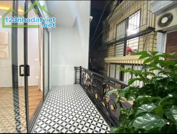 Bán nhà Siêu Đẹp ở Đại Mỗ, xây 5 Tầng, 4 phòng, có nội thất giá 4.7 tỷ - 2
