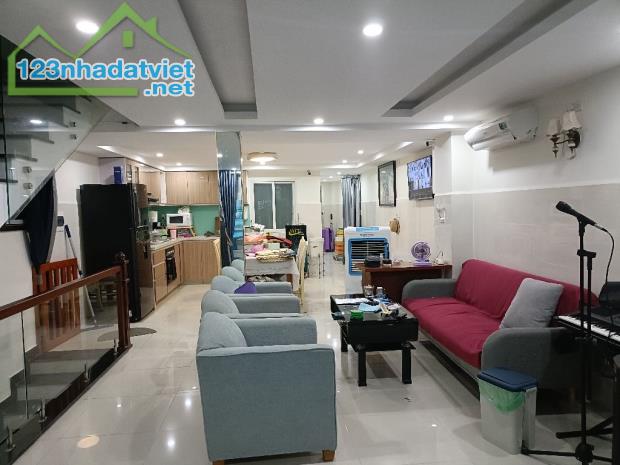 NHÀ NGUYỄN VĂN LINH - 100M2 -5 TẦNG- CÓ THANG MÁY -GẦN CẦU RỒNG - 6,8 TỶ - 4