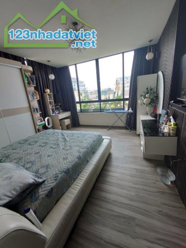 ⚜️ MẶT PHỐ, MẶT HỒ TRÚC BẠCH, 127M2 9T MT 5M, TÒA APARTMENT 21 CĂN HỘ, CHỈ 60 TỶ ⚜️