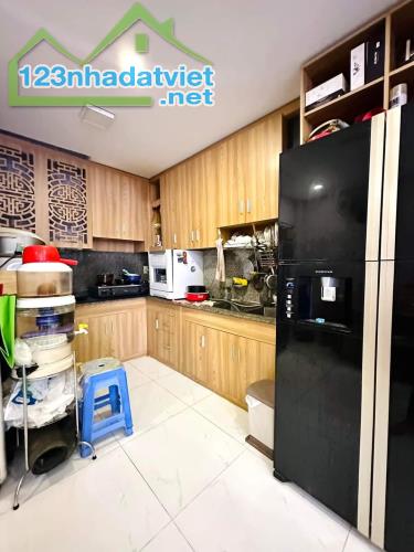 Nhà HXH Tô Hiến Thành, Quận 10, 98m2, ngang rộng, chỉ 10 tỷ 700 - 1