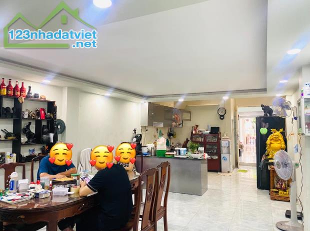 Chủ định cư bán siêu rẻ, chỉ 80 triệu 1m2, HXH khu Khách sạn Đệ Nhất