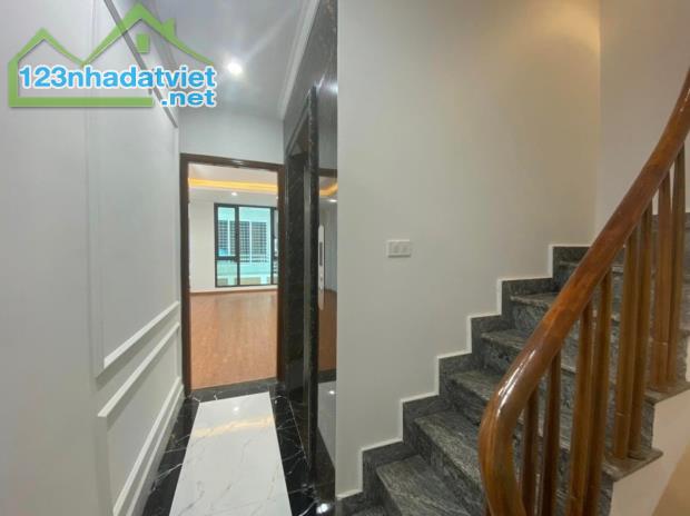 Siêu Phẩm Đường Khương Đình 41/45m2 6 Tầng Mặt Tiền 4.5m Nhỉnh 7 Tỷ - 2