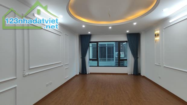 Siêu Phẩm Đường Khương Đình 41/45m2 6 Tầng Mặt Tiền 4.5m Nhỉnh 7 Tỷ - 1
