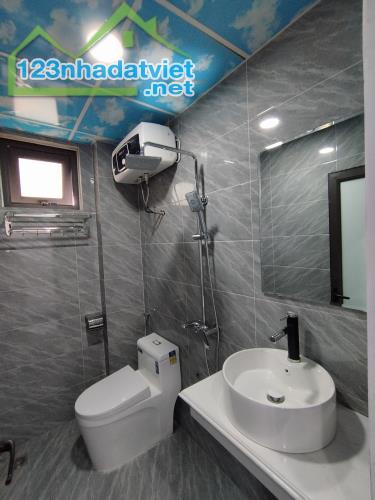 Bán nhà Chiến Thắng- La Khê- Hà Đông- 5Tầng-gía 6.5 tỷ- Lh 0943-075-959 - 2