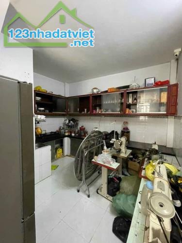 Chủ gửi bán gấp nhà Q.12 CCVB hẻm 15// ,P. Tân Thới Nhất 1, 1 tỷ 650tr/40m2 2L - 2