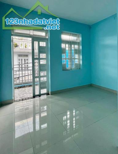 Bán nhà Q.Tân Bình hẻm 45/25// Trần Thái Tông, P.15 giá 1,8 tỷ/43m2 sổ hồng - 2