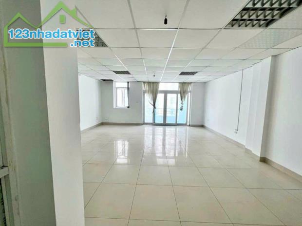 Liền kề NGUYỄN HOÀNG - PHÂN LÔ - Ô TÔ TẢI TRÁNH - KINH DOANH, 76M2 6 TẦNG, MT 6m
