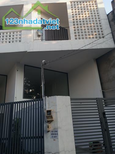 Cần bán gấp nhà 2 lầu đường Quang Trung p11 gò vấp tphcm