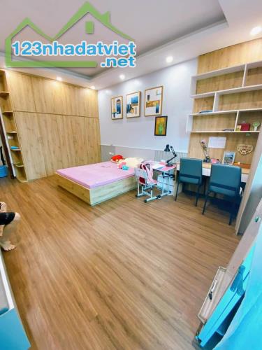 Bán nhà Dương Khuê, cạnh Đại học Thương Mại - Phân Lô Cán Bộ 62m² x 5T giá chỉ 12 tỷ 55. - 2