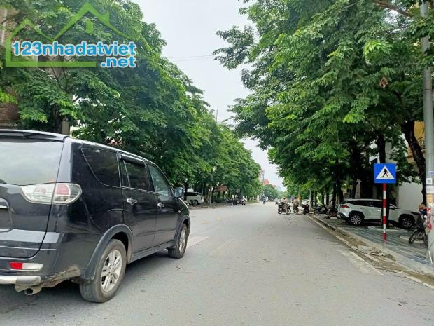 🌟 🌟 🌟 CHỈ 2,3 TỶ   LÔ GÓC TRUNG TÂM CHỢ GỖ CHẮC PHÙ KHÊ THÀNH PHỐ TỪ SƠN 🌟 🌟 🌟 
🚘 - 1