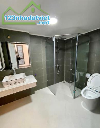 Nhà đẹp Phố Trịnh Văn Bô Lô Góc 2 thoáng Ôtô đỗ cửa 5tầng xây mới giá 4,05tỷ - 1