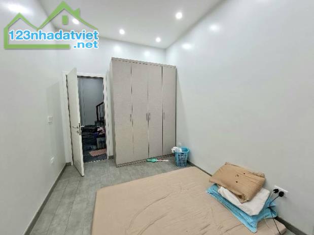 Bán nhà Ngọc Khánh Ba Đinh 47m x4t, mt 4,5m.giá 6,8 tỷ. - 1