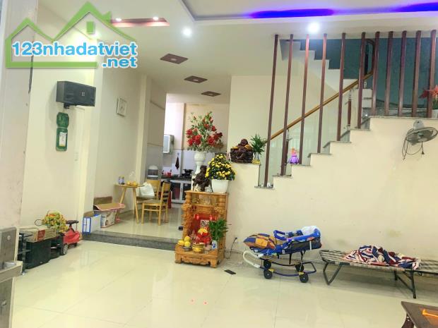 💥 Q. Hải Châu, gần Nguyễn Văn Linh. Vài bước chân ra Mặt Phố. DT 86m2, chỉ 3 tỷx - 2