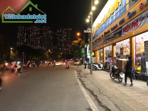 SIÊU PHẨM PHỐ ĐỖ ĐỨC DỤC  55M X 5T- Ô TÔ - KD- NGÕ THÔNG – 2 THOÁNG 7,5 TỶ. - 2