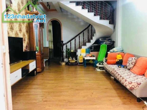 BÁN LỖ NHÀ HẺM 5m 60m²-2tỷ150 Đ.Dương Thị Mười P.Tân Chánh Hiệp Quận 12 Đang CHO THUÊ 12tr - 3