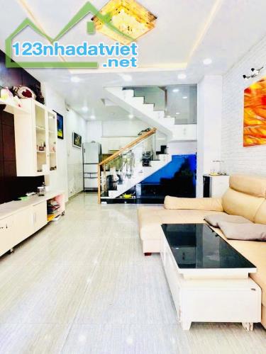 DT 4 x 10 - hẻm oto - nhà 4 tầng - đường Lê Đức Thọ - p16 gò vấp tphcm