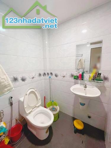 Kẹt tiền bán gấp đường số 2, Bình An, quận 2. Giá 2,29 tỷ/48m2, HXH rộng. - 5