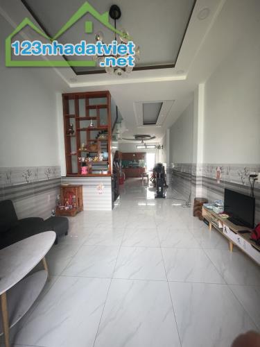 Bán nhà 1/ Song Hành , TT Hóc Môn ,2T x 177m2 ,Giá chỉ 5.99 tỷ. - 4