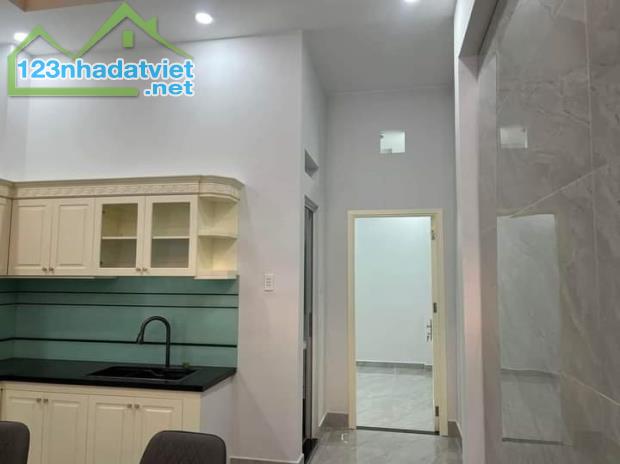 SIÊU PHẨM NHÀ HẺM ÔTÔ 6m 65m²-2tỷ9(TL) Nguyễn Thị Thập P. Tân Phú Quận 7 - Đã có sổ - 1