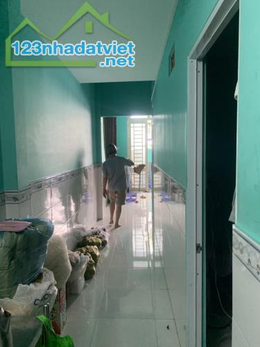 Bán nhà 60m2 2 tầng 3PN đường Số 10 Bình Hưng Hòa B Bình Tân giá 3 tỷ 6 - 3