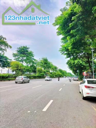 ⚜️ MẶT PHỐ VIP XUÂN LA, TÂY HỒ 215M2 3T MT ĐẸP 11M, XÂY TÒA ĐỈNH CAO, CHỈ 120 TỶ ⚜️ - 3