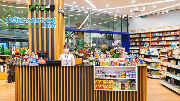 ⚜️ MẶT PHỐ VIP XUÂN LA, TÂY HỒ 215M2 3T MT ĐẸP 11M, XÂY TÒA ĐỈNH CAO, CHỈ 120 TỶ ⚜️ - 2