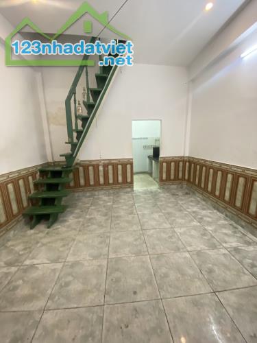 Nhĩnh 3 tỷ - nhà 2 tầng hẻm 3 gác - đường Phan Văn Trị - P5 Gò Vấp TPHCM - 2
