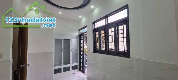 HẺM ÔTÔ NHÀ 2 TẦNG - ĐƯỜNG ĐỖ THÚC TỊNH P12 GÒ VẤP TPHCM - 2