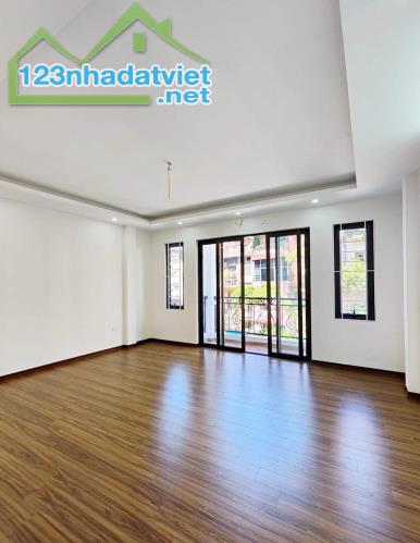 Bán nhà Trần Phú, Hà Đông, 60m2, doanh thu 30tr giá chỉ 5.3 tỷ