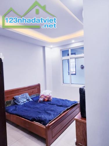 Bán nhà mặt phố Nguyễn Khang Cầu Giấy 62m 6 tầng siêu đẹp kinh doanh đỉnh - 3