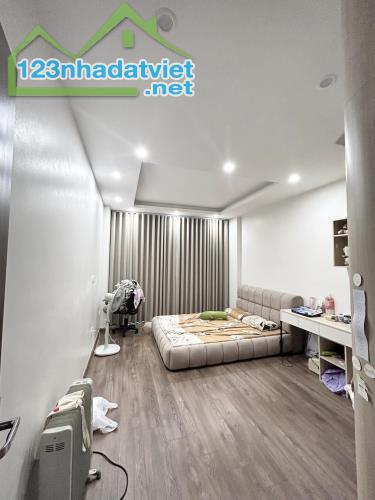 Bán nhà 4 tầng ngõ 68 Vạn phúc, Hà Đông, ô tô, kinh doanh 44.5m2, Mt 4.2m, giá nhỉnh 5 tỷ - 2