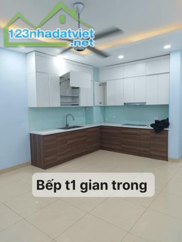 BÁN NHANH NHÀ ĐẸP PHỐ 19/5, MẶT TIỀN RỘNG,GIÁ CHỈ 100TR/M, 60M2, 5x Tỷ..