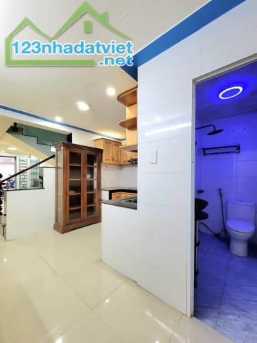 CHỦ GỬI CẦN BÁN GẤP NHÀ HẺM 5m 60m²-2tỷ250 Đ. Nguyễn Ảnh Thủ, P.Tân Chánh Hiệp, Quận 12 . - 3