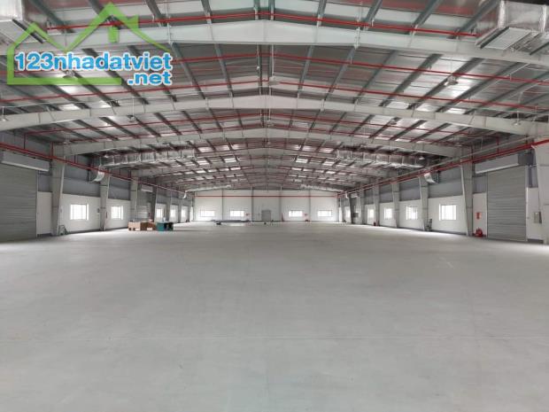 Cho thuê 2.800 m2 , 3.300 m2 , 3.300m2 Kho xưởng mới ngay sát KCN Nam Tân Uyên - 2