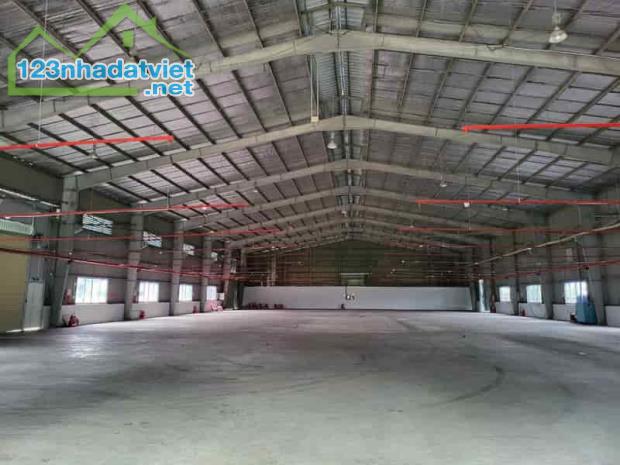 Cho thuê 2.800 m2 , 3.300 m2 , 3.300m2 Kho xưởng mới ngay sát KCN Nam Tân Uyên - 3