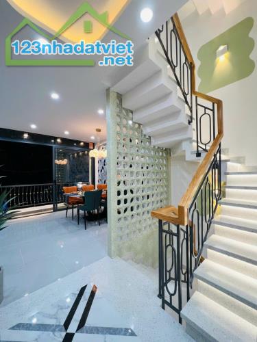 🌟Kẹt tiền cần bán gấp nhà Lý Phục Man . Phường Bình Thuận. Quận 7. Giá 2 tỷ 650. - 5
