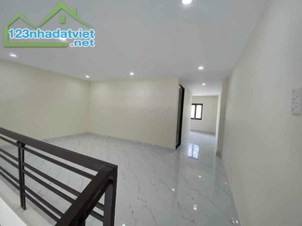 Bán nhà Thanh Khê - Đường Đỗ Quang ra Nguyễn Văn Linh- 45m2  ( 0905616539 )