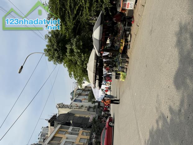 Đất đẹp Vạn Phúc view Him Lam 50m mt5m mặt đường to ,kd an sinh - 2
