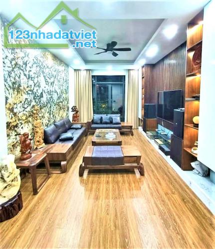 Bán nhà Lê Quang Đạo, 46m2*6T thang máy*8,5 tỷ  kinh doanh, ô tô tránh,vỉa hè 3m - 1