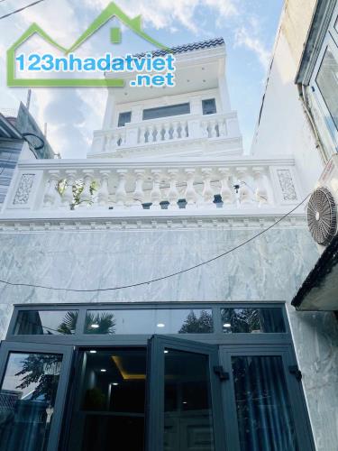 NHÀ 4 TẦNG - GIÁ CHỈ CÓ 2.7 TỶ - SỐ 111 ĐƯỜNG PHẠM VĂN CHIÊU P14 GÒ VẤP - 5