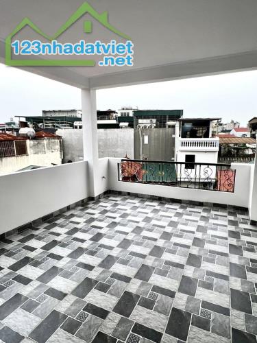 5TẦNG MỚI LÀNG VÕNG THỊ (GẦN HỒ TÂY) 60.2m, MT4m,VUỐNG VẮN, 2 THOÁNG, NỞ HẬU, 8.4 TỶ