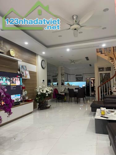 💥 Biệt thự liền kề 90 Nguyễn Tuân, Siêu đẳng cấp, Vừa tầm tiền, 72m2 5T MT 5.5m 💥 - 2