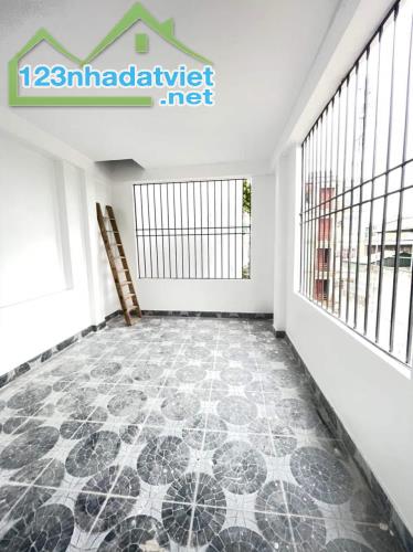 Bán nhà Đại Mỗ gần Tố Hữu DT 35m², 5 tầng, gần đường lớn, tiện ích giá 4.5 tỷ - 1