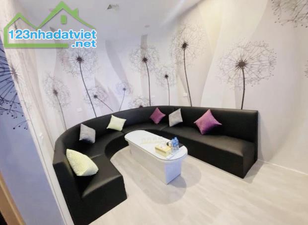 💥 Bán nhà Mặt phố Linh Lang, Lô góc siêu KD, Thông số Đẹp 60m2 5T MT 6m 💥 - 2