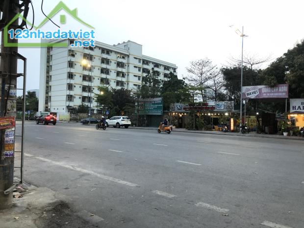 Bán nhà phố Hải Long, kinh doanh nhỏ, trường chuyên Hạ Long, 60m2 lh 0779737777 - 2