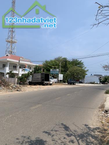 Hạ giá thấp nhất-Đất mặt tiền Nguyễn Thanh Hùng-Mũi Né-Phan Thiết-DT 1.780m2. - 4