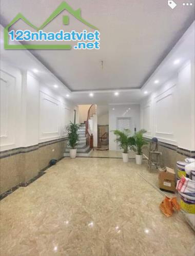 Chính chủ bán nhà phân lô ngõ 1D Trần Quang Diệu Đống Đa 65m2x5T nhỉnh hơn 17 tỷ