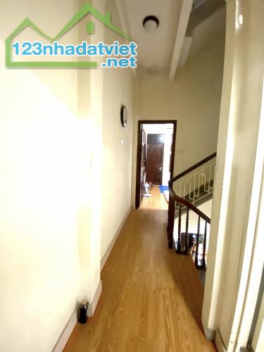 Kinh Doanh , Phân Lô, Oto, Phố Thái Thịnh 45m2 Mt3.5m Giá 6.5 tỷ