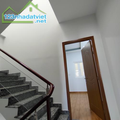 Bán nhà HXH đường số sát Lê Văn Thịnh, Bình Trưng Tây , Q 2 chỉ 6 tỷ - 1